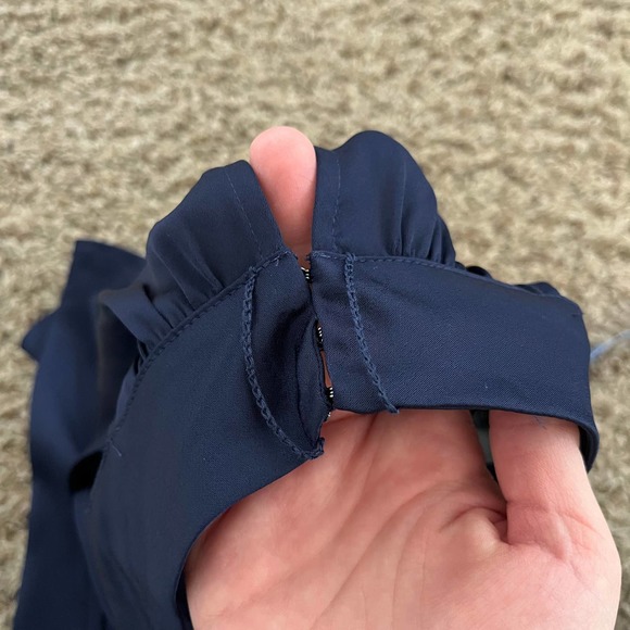 NWOT Express Halter Top Blouse Women's Size XL Blue Satin Drape 100% Polyester - Picture 3 of 7